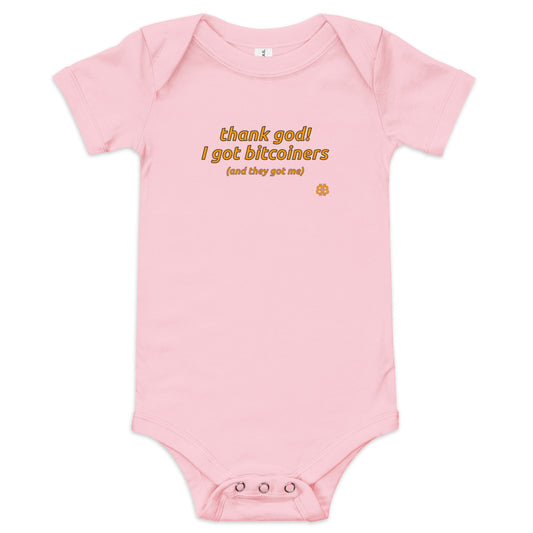 Baby-Kurzarm-Einteiler „ThankGod“